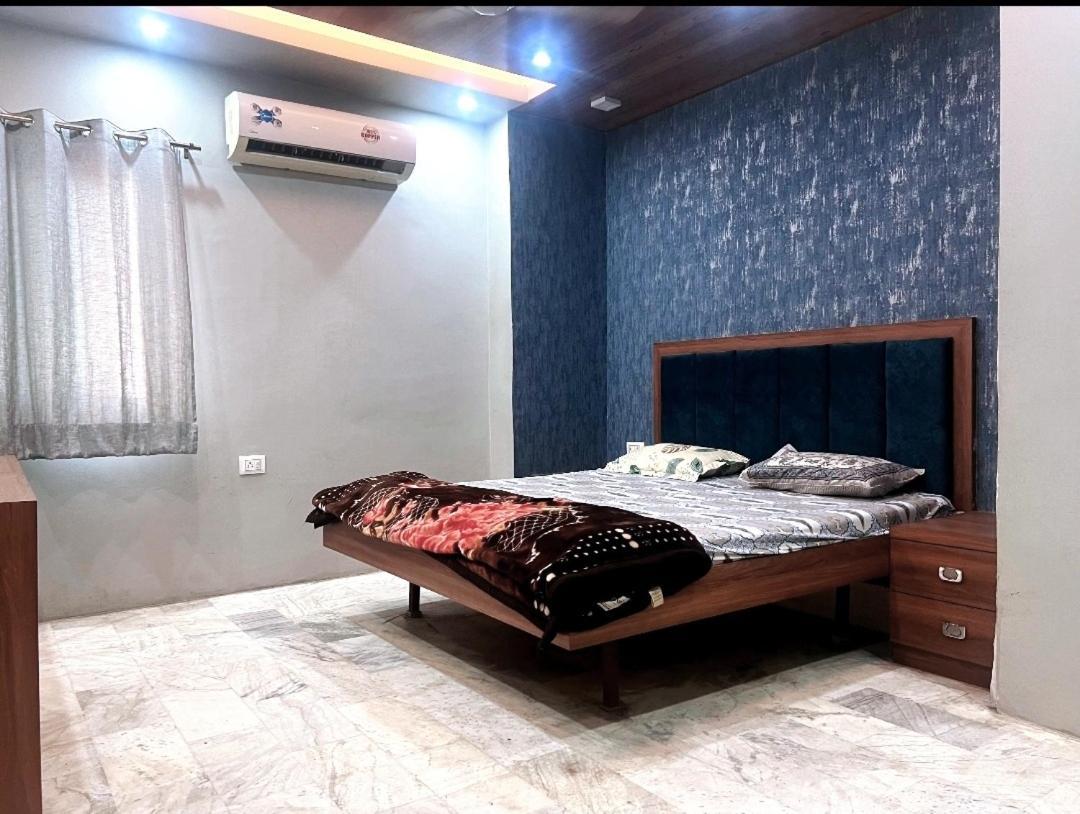 House Of Touristers Hotel Τζαϊπούρ Εξωτερικό φωτογραφία